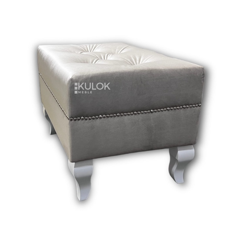 Detale klasycznych nóg podnóżka