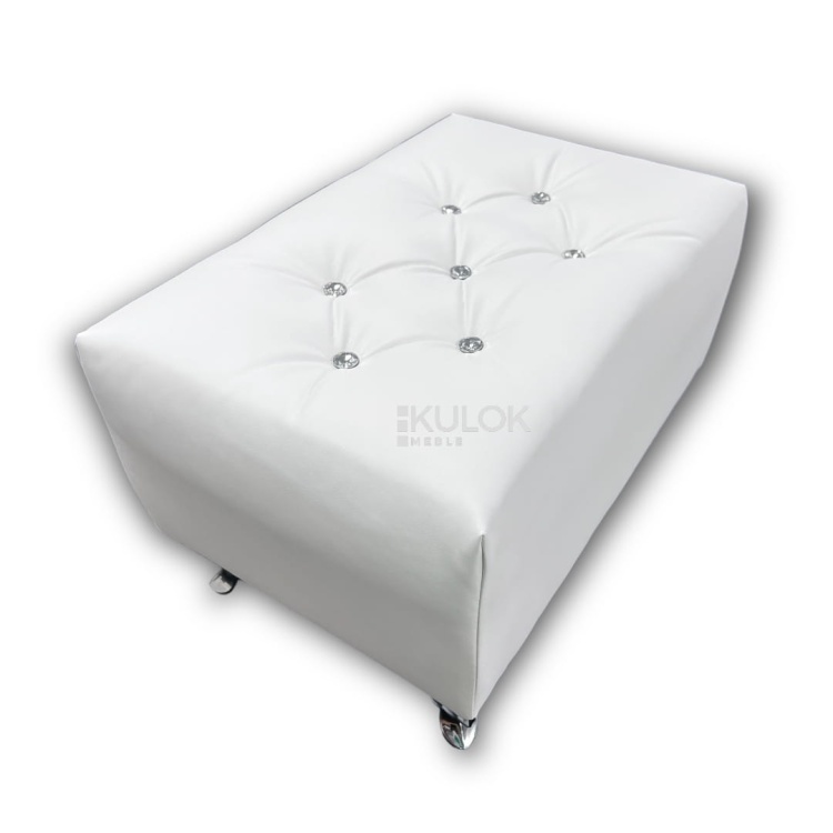 Eco skóra na wymiar: Podnóżek Chesterfield do eleganckich wnętrz