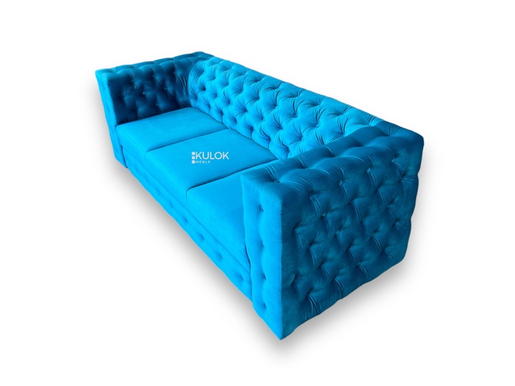 Wygodne siedzisko kanapy 3-osobowej "Manchester" wypełnione pianką HR i sprężynami falistymi.