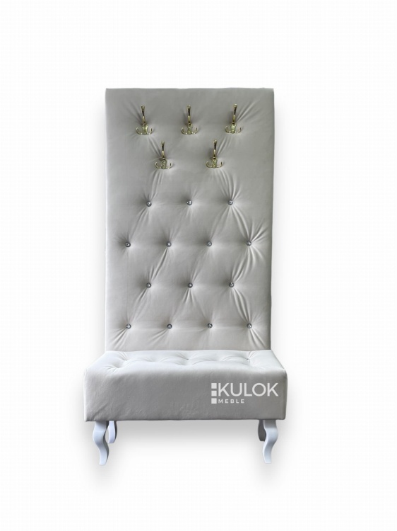 Garderoba Chesterfield Pikowana 130cm x 80cm ze Złotymi Wieszakami w całości.