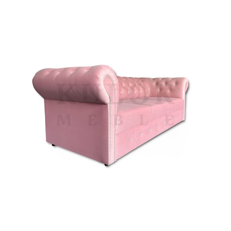 Bliskość pudroworóżowego velvetu na Sofie Chesterfield Berlin - elegancja w każdym detalu.