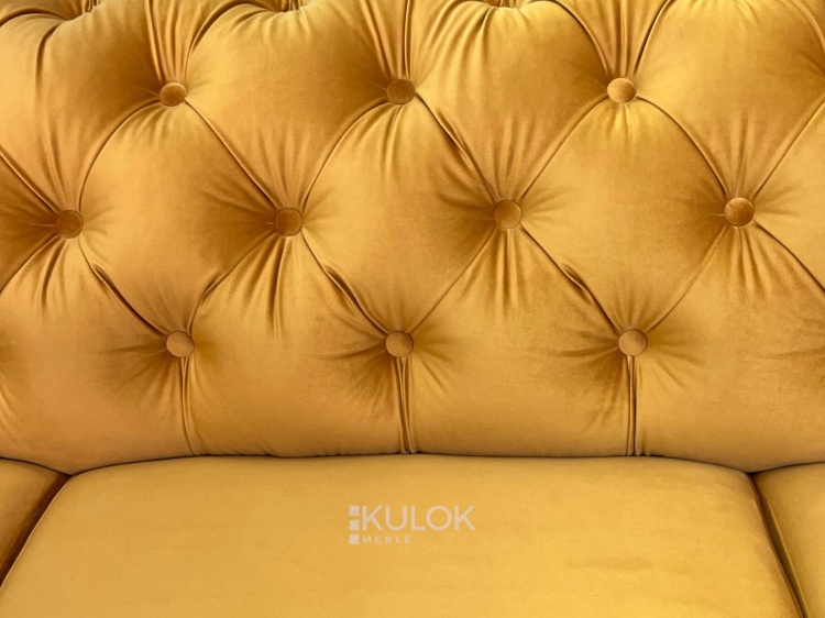 Magic Velvet Sofa Miodowa - Polska Produkcja Chesterfield