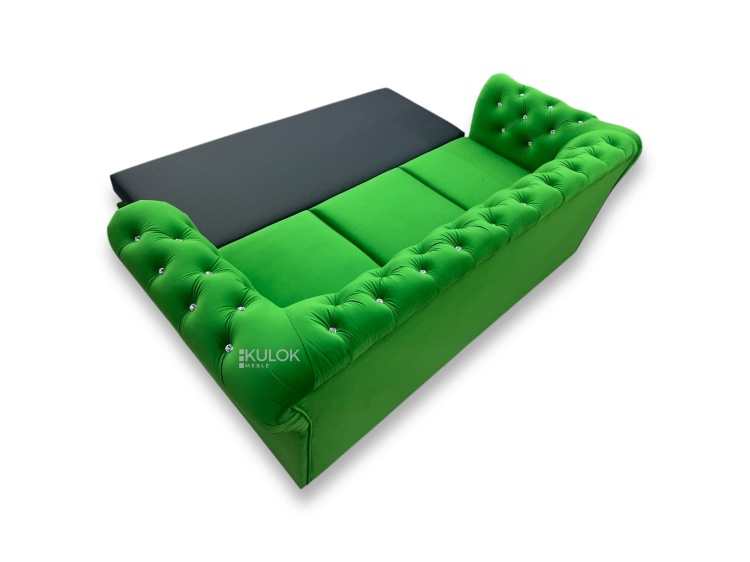 Sofa Chesterfield glamour – srebrne nóżki, zielony aksamit i kryształki
