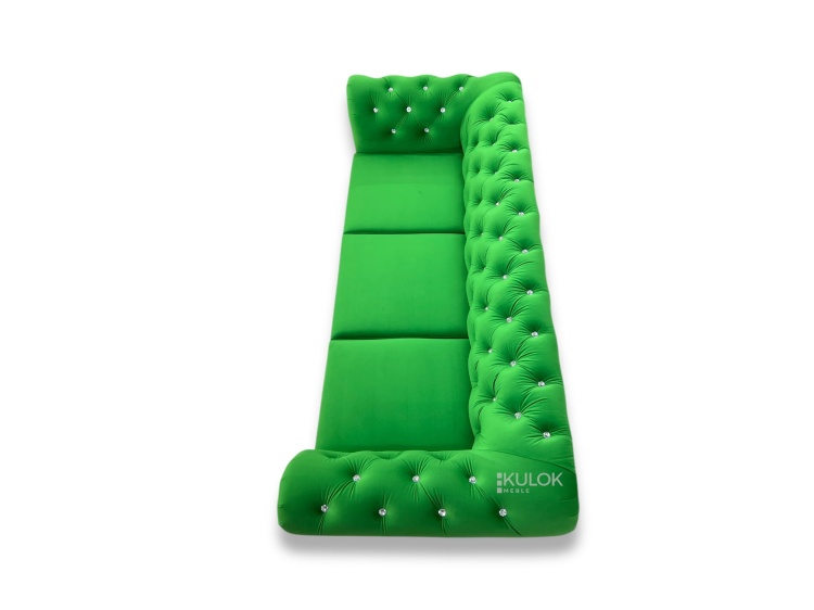 Luksusowa sofa z kryształkami glamour – nowoczesny styl
