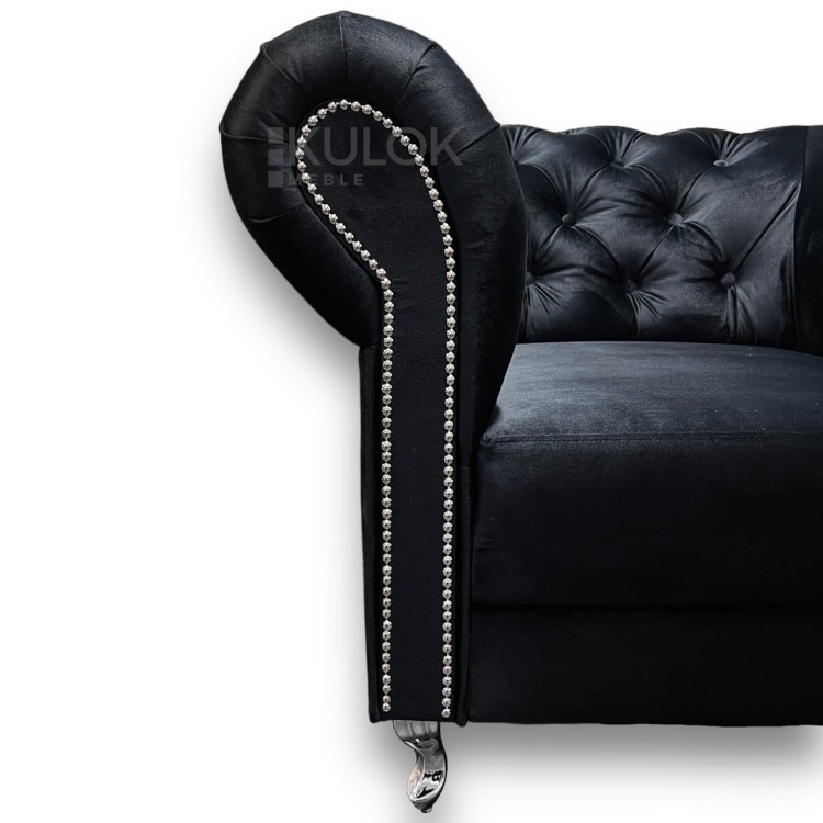 Nowoczesny Fotel Ludwik Chesterfield - Czarny Velvet, Eleganckie Pikowanie, Srebrne Metalowe Nogi, Listwy Glamour