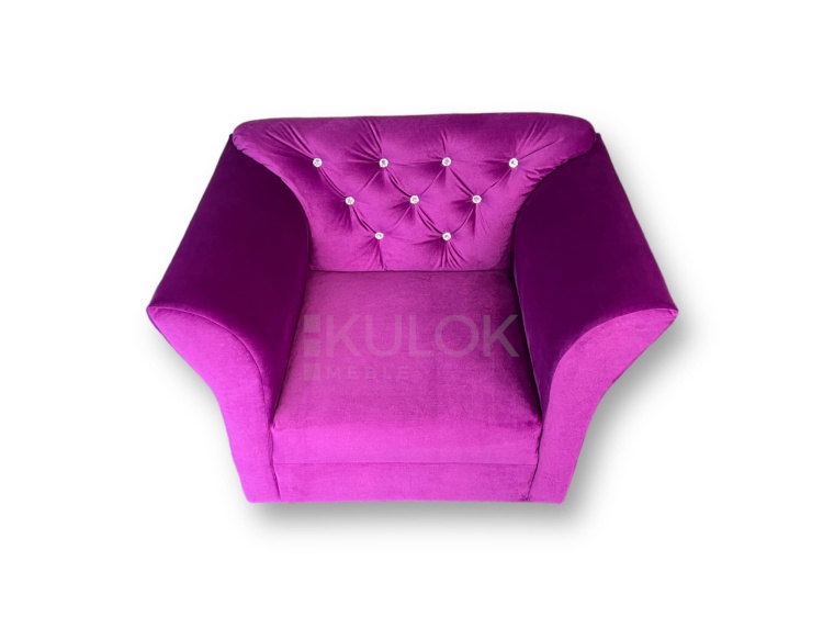 Ergonomiczny Purpurowy Fotel Glamour - Ręcznie Robiony, Tkanina Velvet, Szpiczaste Boki, Czarne Nogi