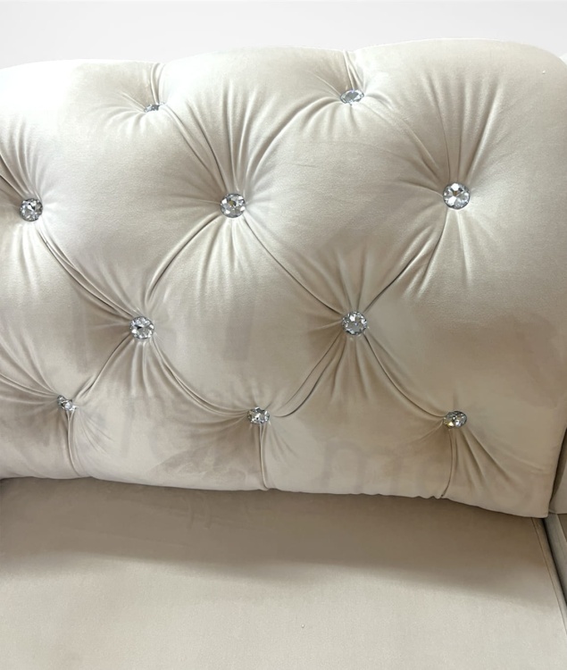 Wyjątkowe Kryształy Swarovski na Oparciu - Narożnik Chesterfield