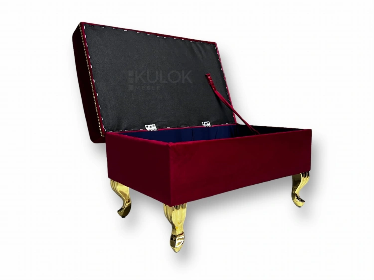 Otwierany Podnóżek Ludwik Glamour z Magic Velvet 2267, Złotymi Akcentami i Kryształkami Swarovski