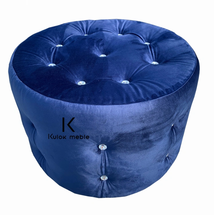 Pufa chesterfield pikowana kryształkami glamour okrąg