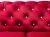 Starannie wykonana sofa dwuosobowa