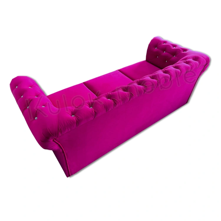 Sofa z Kryształkami Swarovski - Nowoczesność i Styl w salonie