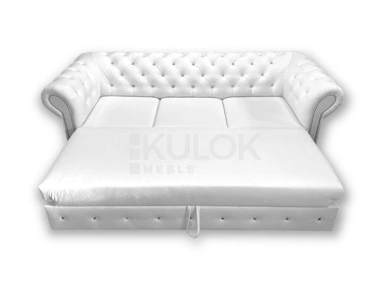 Szczegółowy widok welurowego tapicerowania sofy Chesterfield