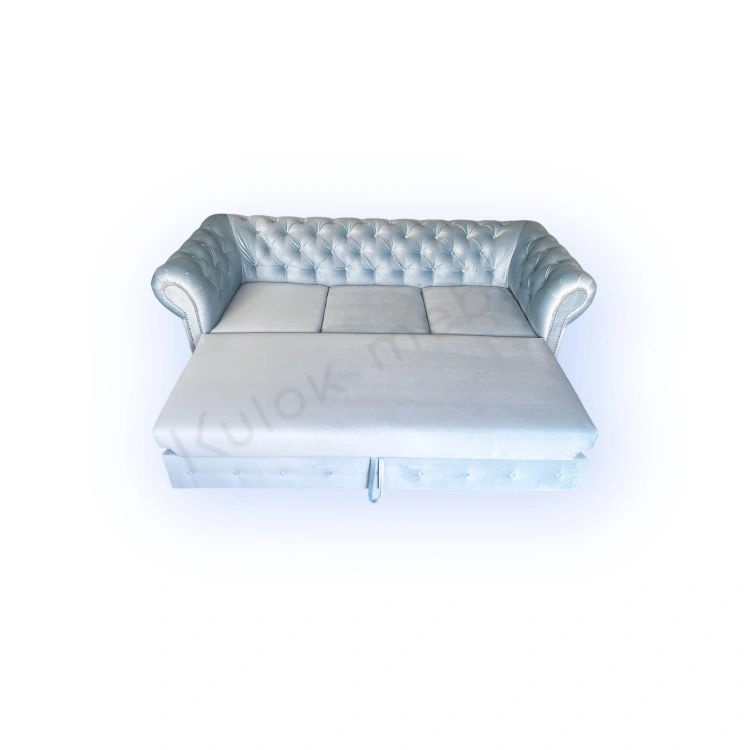 Klasyczna i stylowa sofa kanapa chesterfield w błękitnym, niebieskim kolorze do salonu z funkcja spania
