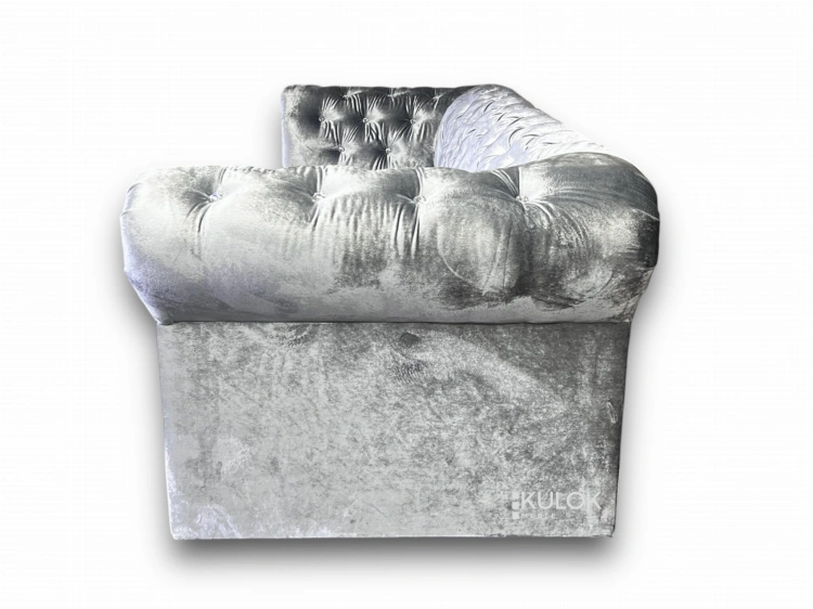 Połyskująca sofa chesterfield glamour – srebrna, z funkcją spania, Gloss Velvet.