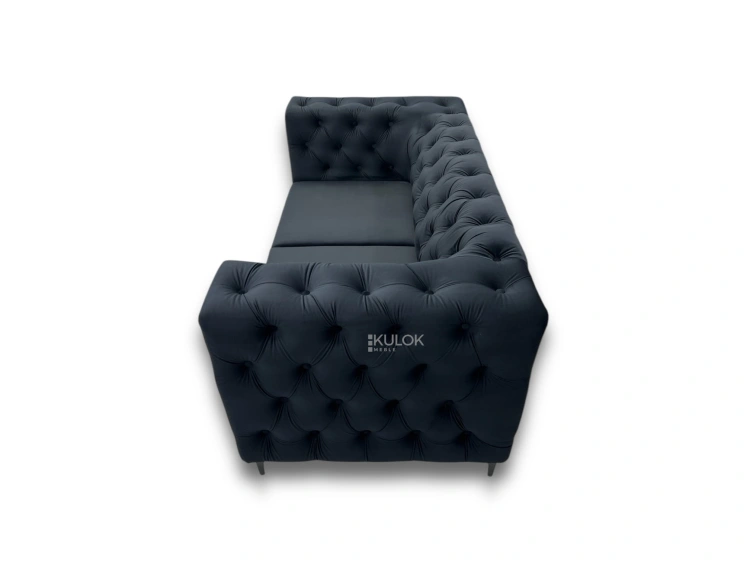 Elegancka sofa w stylu Chesterfield czarna