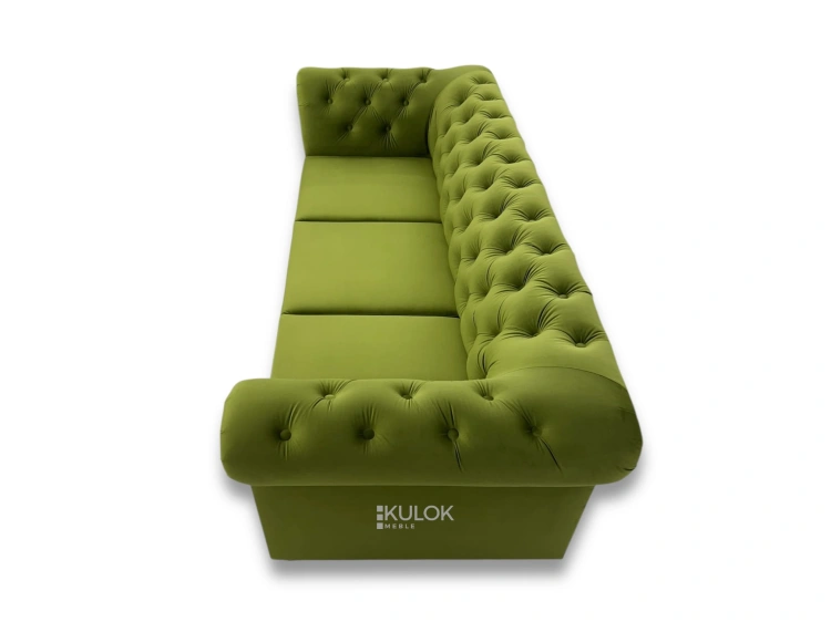 welurowa sofa chesterfield w odcieniu wiosennej trawy