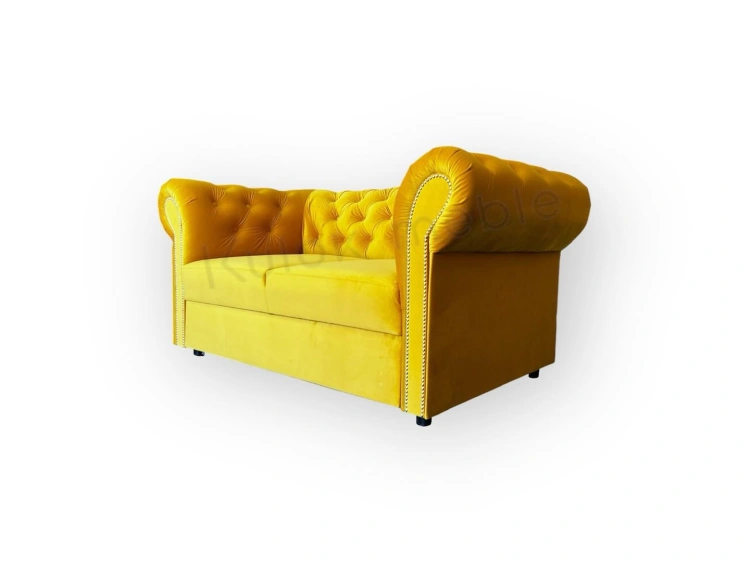 Kanapy do spania dwuosobowe na kącik wypoczynkowy. sofa chesterfield pomysł na mały pokój. Żółta sofa.