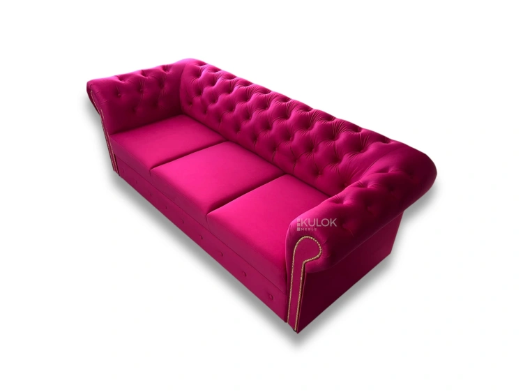 Ekskluzywna sofa glamour z złotymi listwami