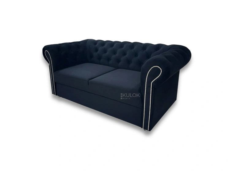 Czarna sofa Chesterfield 2-osobowa 180 cm, tapicerowana velvetem Magic Velvet 2219, pikowana z ozdobnymi pinezkami w stylu glamour