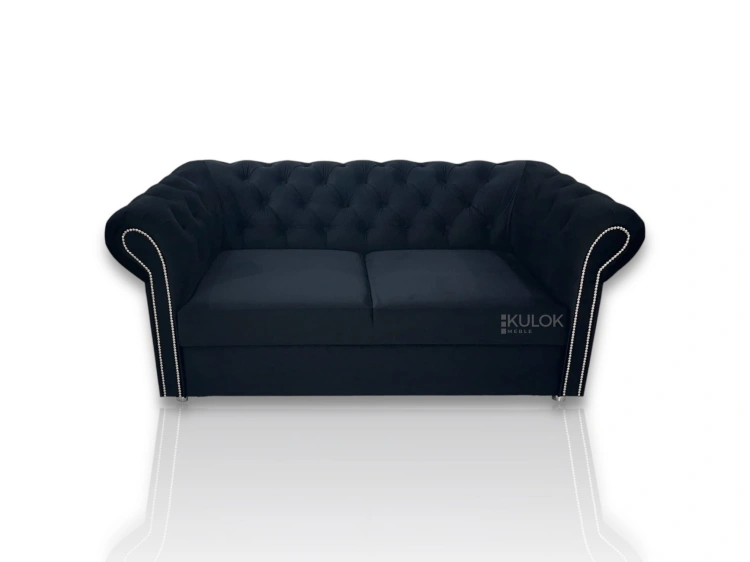 Sofa Chesterfield z podniesionym materacem belgijskim – czarna tkanina velvet, złote dodatki