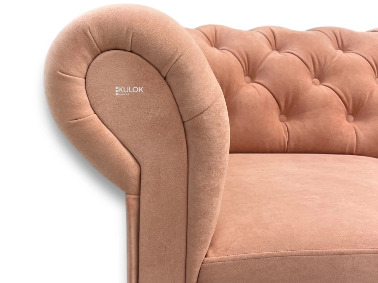 Ręcznie wykonana sofa Chesterfield łososiowa z weluru